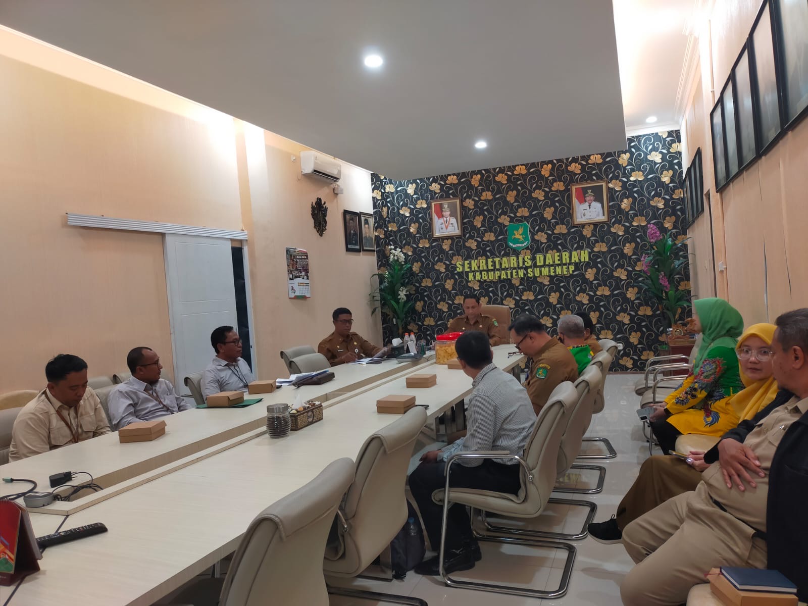 Rakor pelayanan perbankan dlm menunjang realisasi investasi kab Sumenep th 2026Rakor pelayanan perbankan dlm menunjang realisasi investasi kab Sumenep th 2026